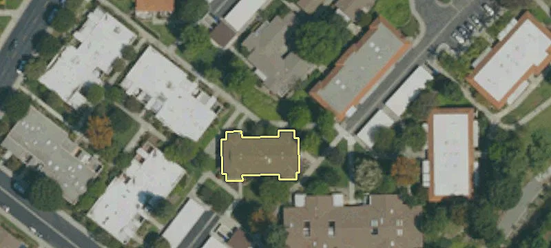 24002 Avenida Majorca