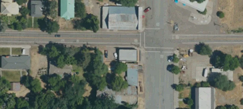 596 Main St