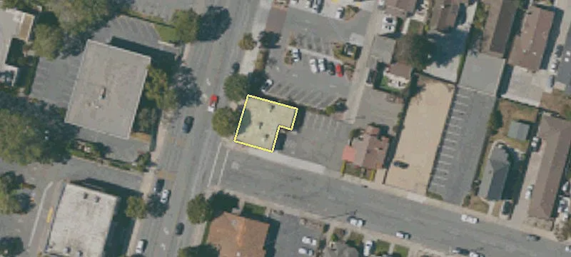 551 Main St