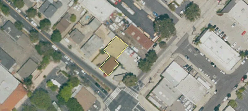 307 Gutierrez St