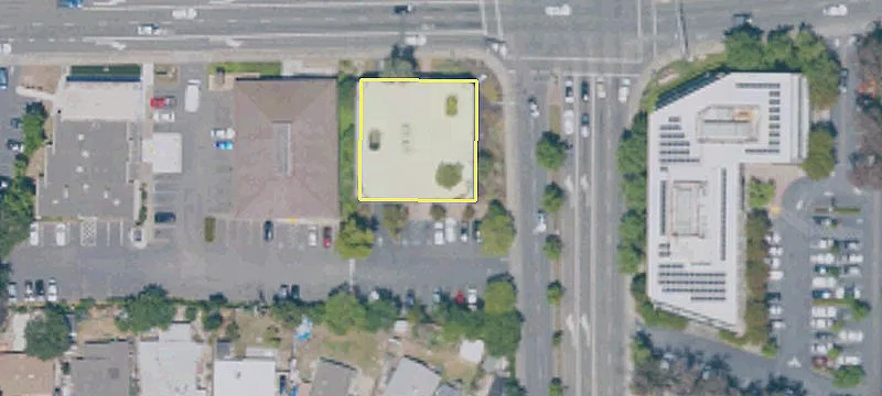 1307 Travis Blvd
