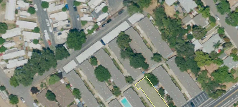 1212 Bidwell St