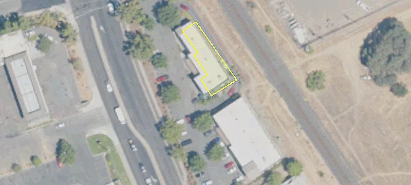 1072 Main St