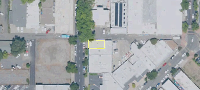 307 Parker St
