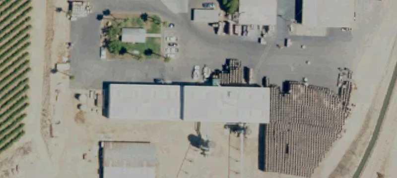 15411 Vinewood Ave
