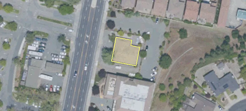521 Moraga Rd