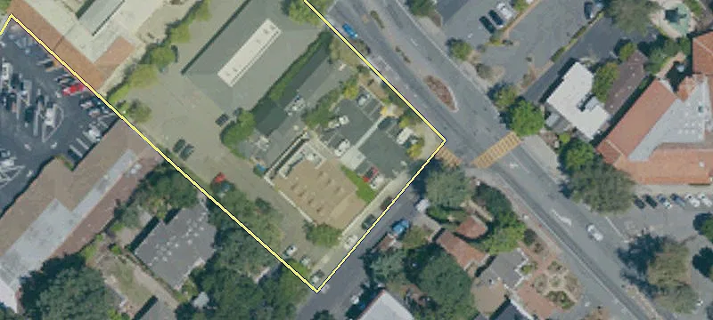 20472 Saratoga Los Gatos Rd