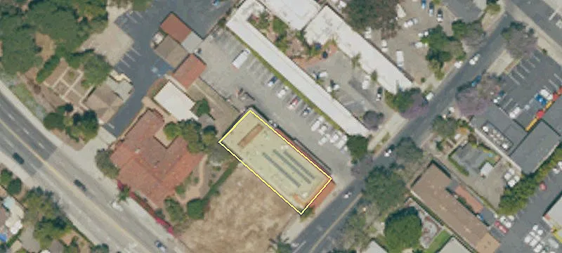 324 Montecito St