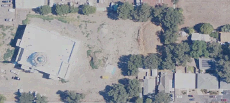 1237 Oak Ave