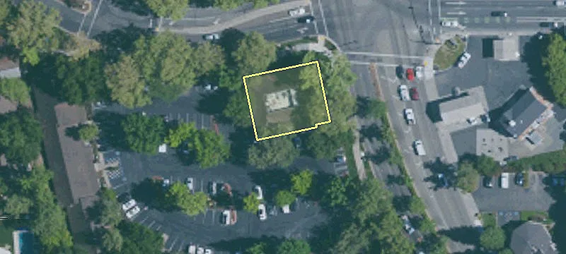 101 Sycamore Vly W Rd, Unit 103