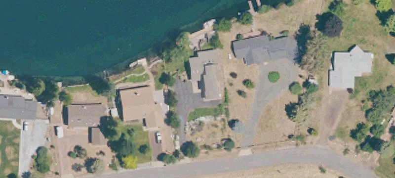 41880 Creighton Dr