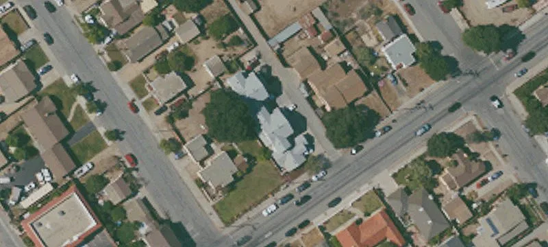 720 Oak Ave