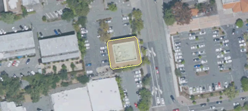 999 Oak Hl Rd