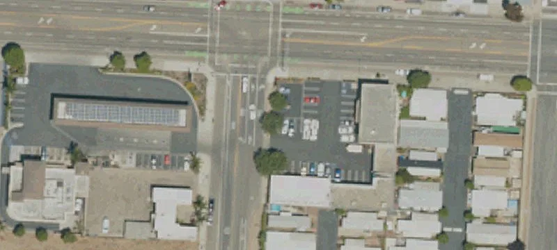 1328 Grand Ave