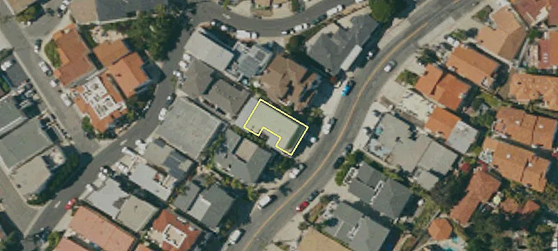 510 Avenida Victoria