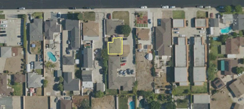 5582 Newman St