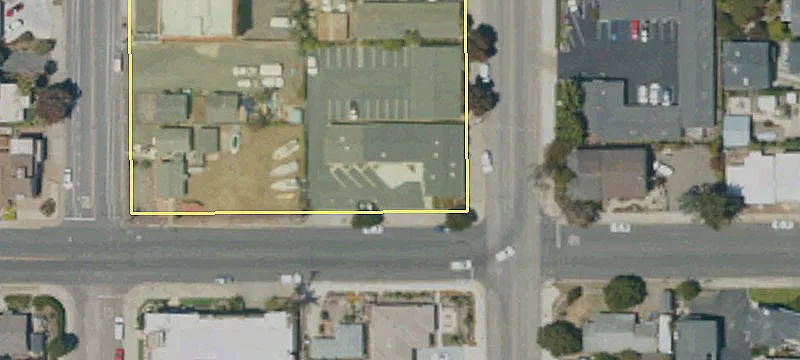 625 Main St