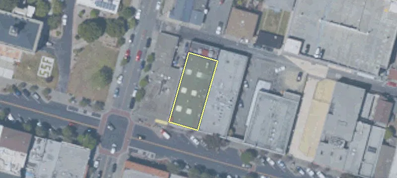 388 Grand Ave, Unit 390