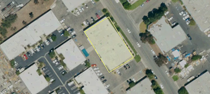 220 Delilah St