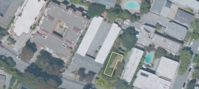 524 El Camino Real