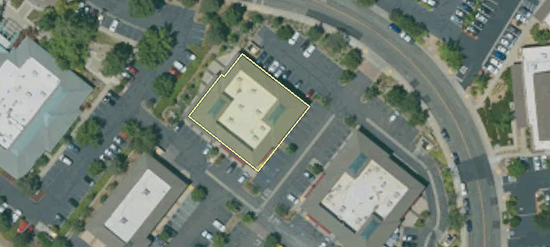 4330 Golden Ctr Dr, Unit 5