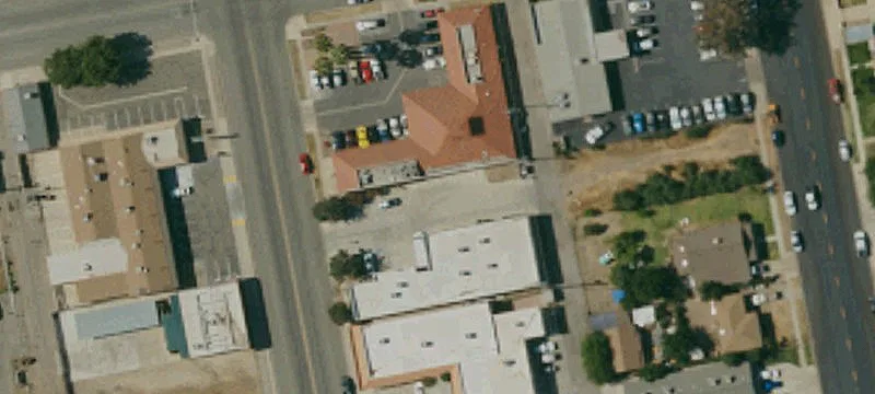 618 Main St