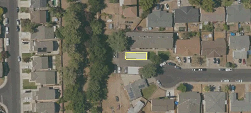 664 Meadowlark Ln