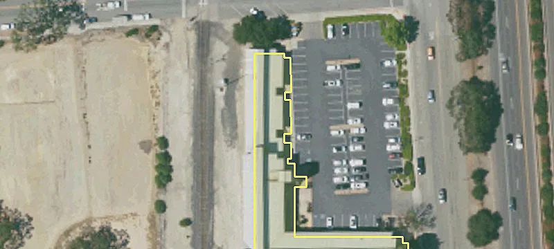 935 Riverside Ave Ste, Unit 3