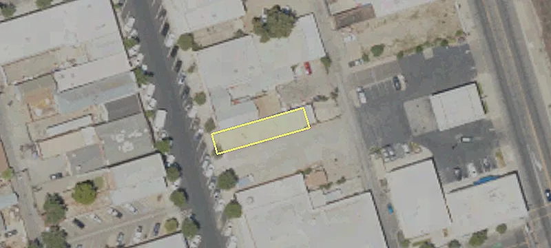 1434 Main St