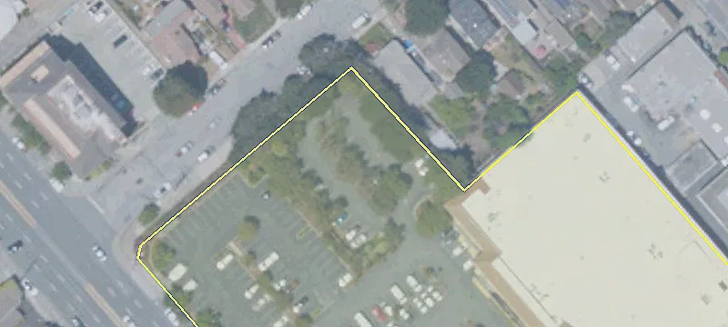22 16th Ave