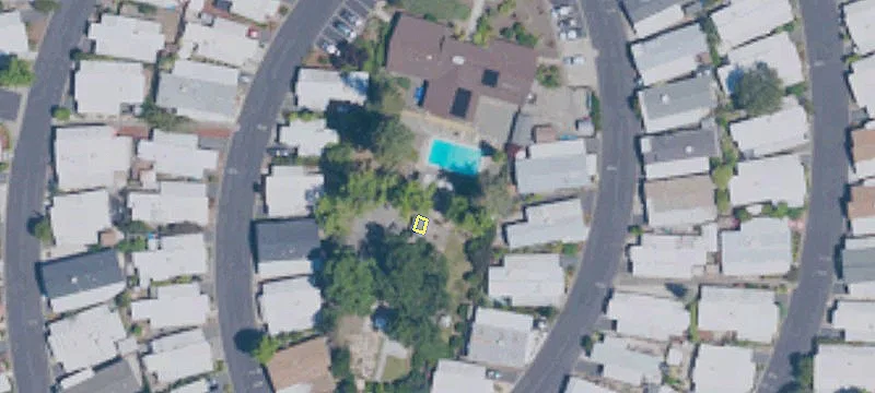677 Calistoga Rd