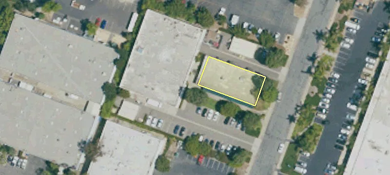 1035 Cindy Ln
