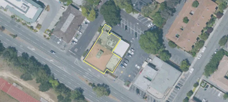 1850 El Camino Real