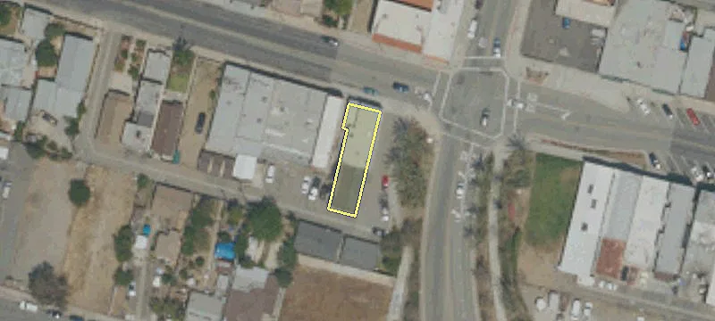 310 Santa Fe Ave