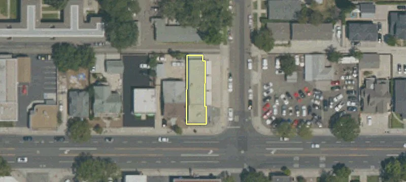 705 Chapman Ave