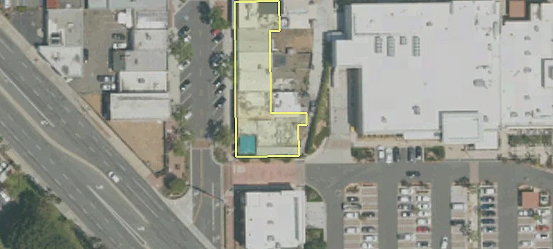 4910 Main St
