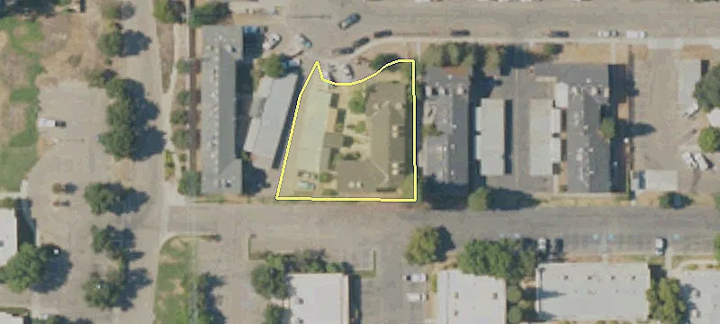 447 Carob Ave