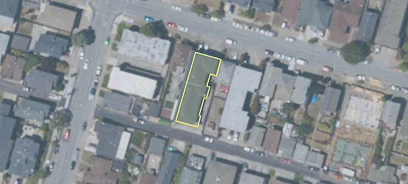 667 Baden Ave