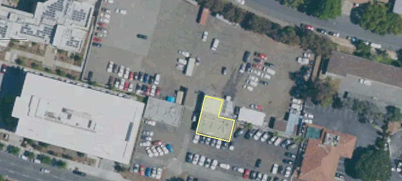1027 El Camino Real