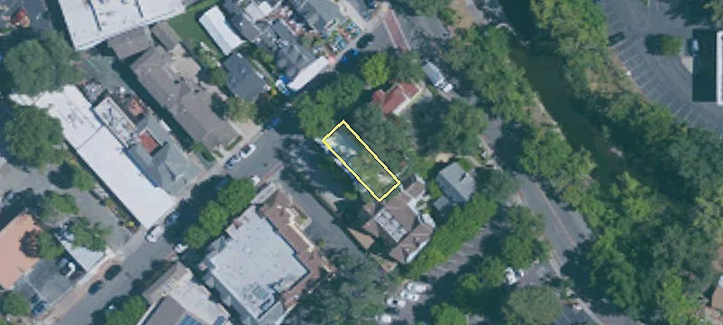 169 Prospect Ave