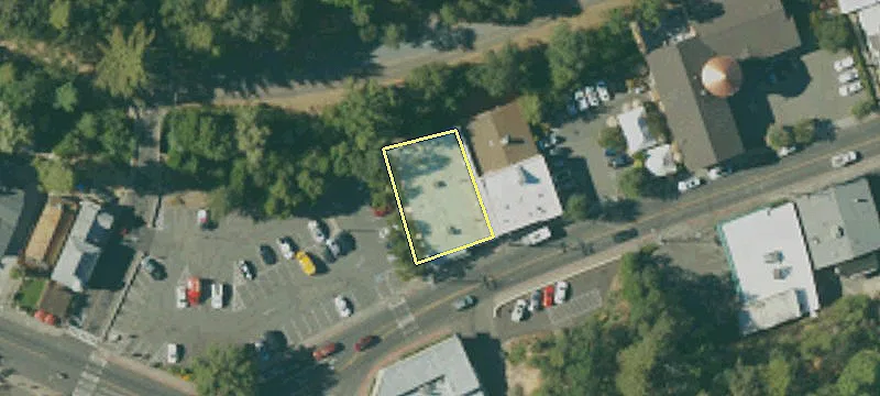 601 Main St