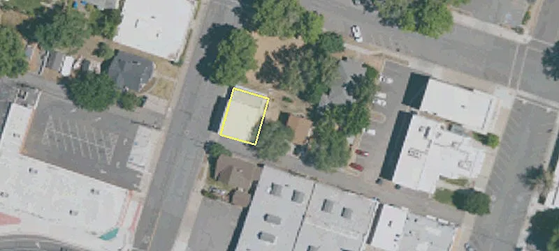 67 Roop St Stn