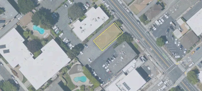 221 San Mateo Dr