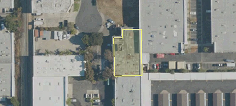 17900 Sampson Ln