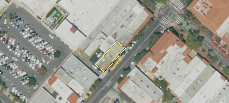 8 Figueroa St