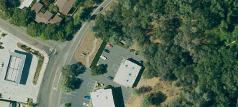 3931 Cambridge Rd