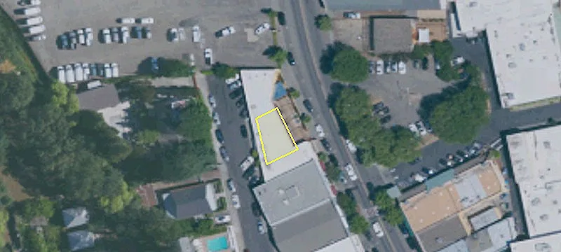 439 Healdsburg Ave