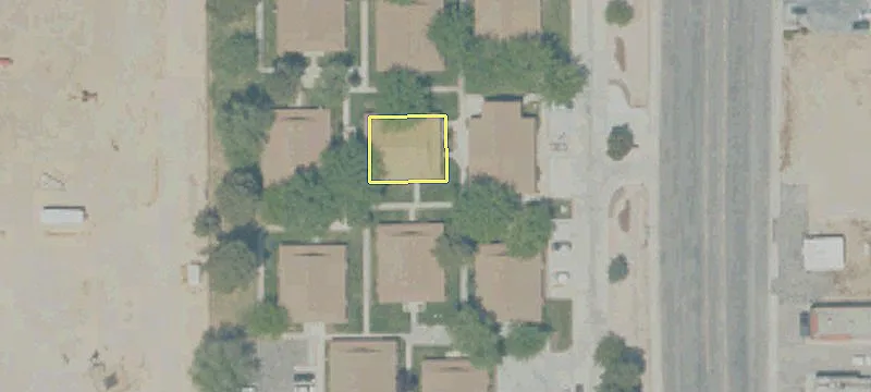 3075 Sierra Hwy