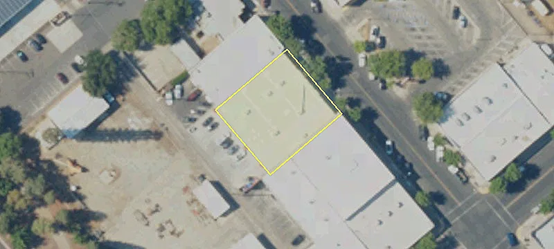 925 G St