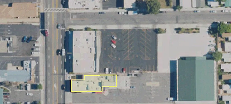 970 Main St